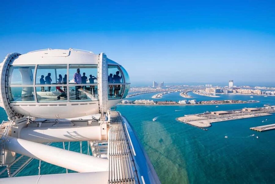 Dubai: Ain Dubai Wheel, Blue Mosque & Half-Day Guided Tour - Al Khayma Heritage House: tea, interiors, and culture details