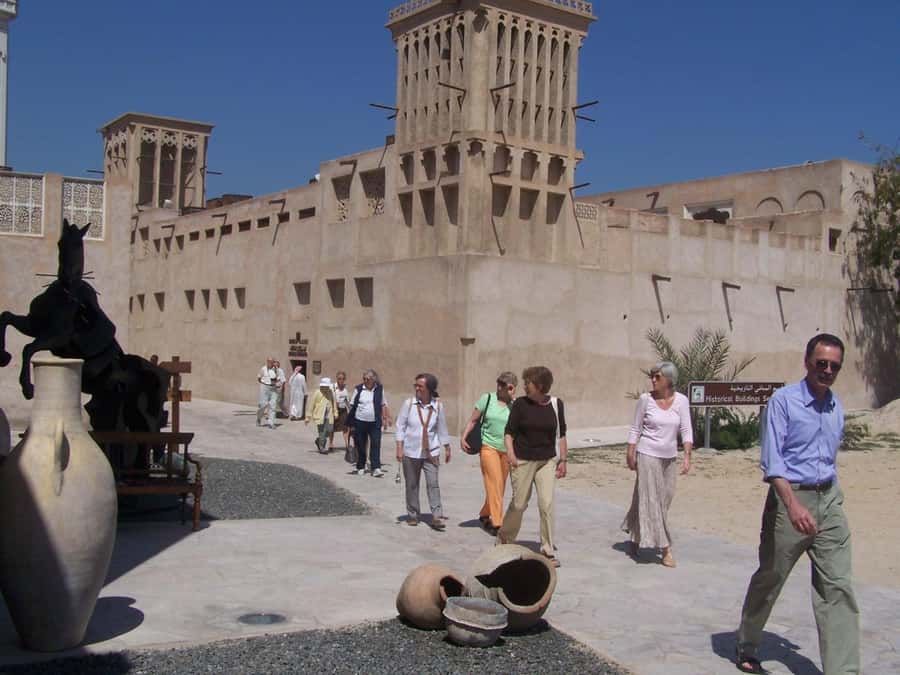 Dubai: Al Fahidi Historical District Heritage Tour - The Ruler’s Court Mosque Visit: What You Need to Know
