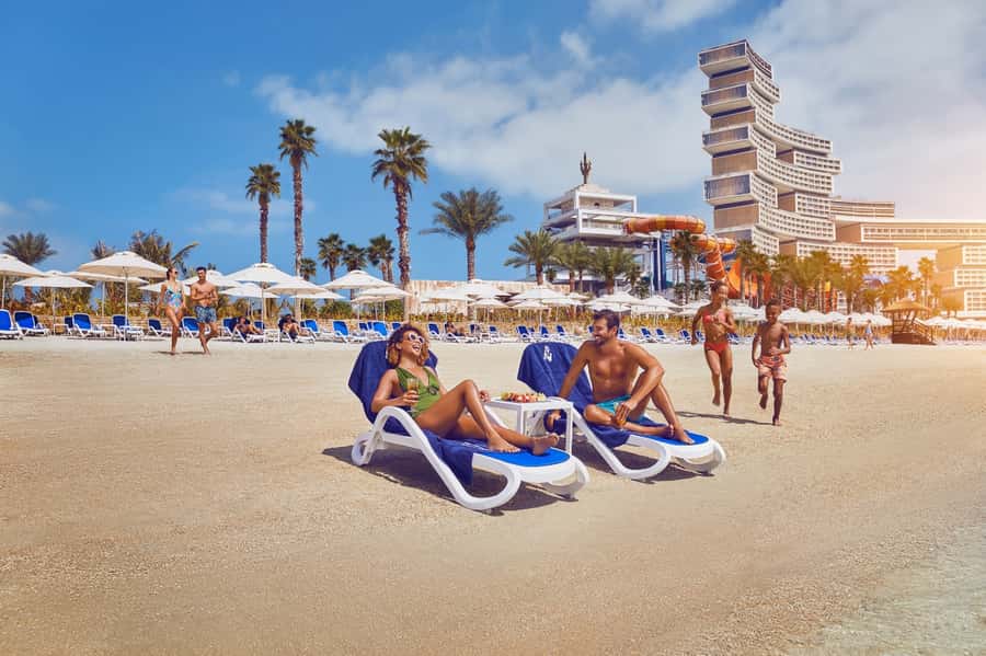 Dubai: Atlantis Dolphin Kayak Trip & Aquaventure Waterpark - Cost, included extras, and why $135 can make sense