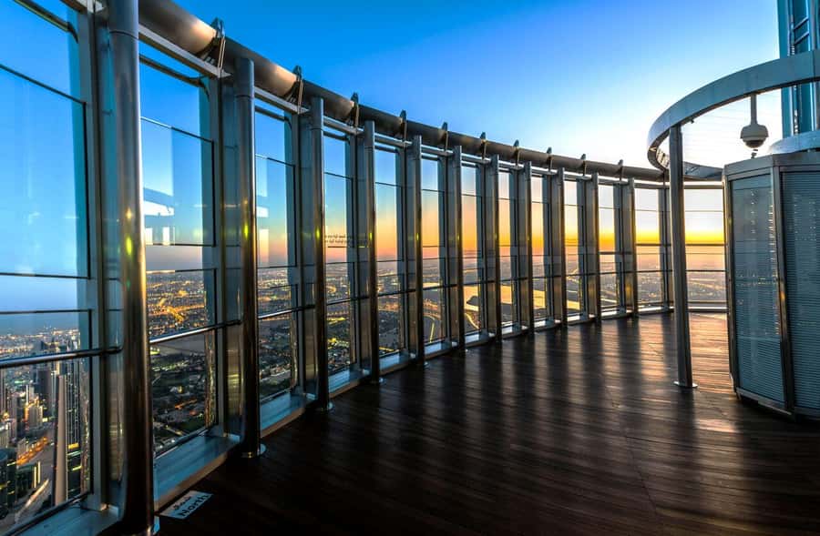 Dubai: Burj Khalifa Levels 124 & 125 Entry Ticket + Options - The elevator ride, fast and focused