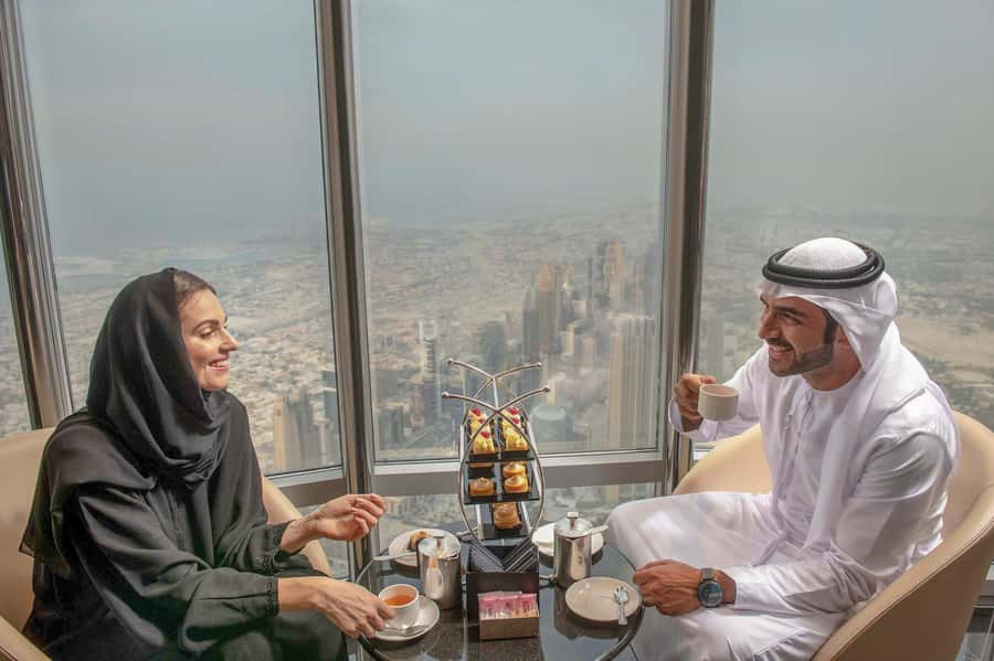 Dubai: Burj Khalifa VIP Experience Level 152 Lounge Access - Should you book the Burj Khalifa VIP Lounge Experience?