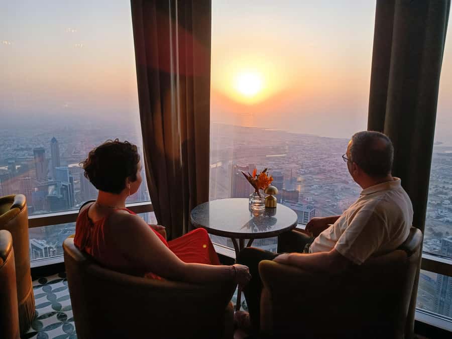 Dubai: Burj Khalifa VIP Sunset Tour with Porsche Transfer - The elevator ride to 500m: fast, directed, and built for comfort