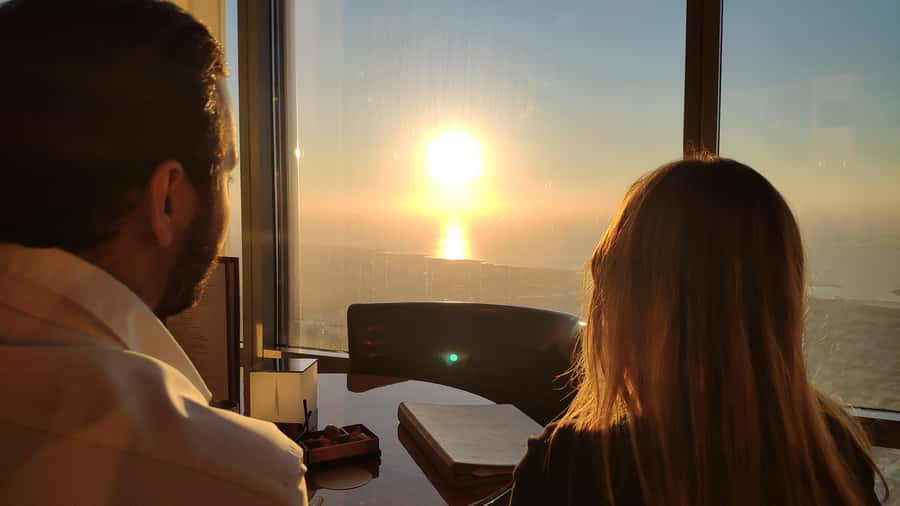 Dubai: Burj Khalifa VIP Sunset Tour with Porsche Transfer - Price and value: is $1,999 per group up to 3 actually fair?