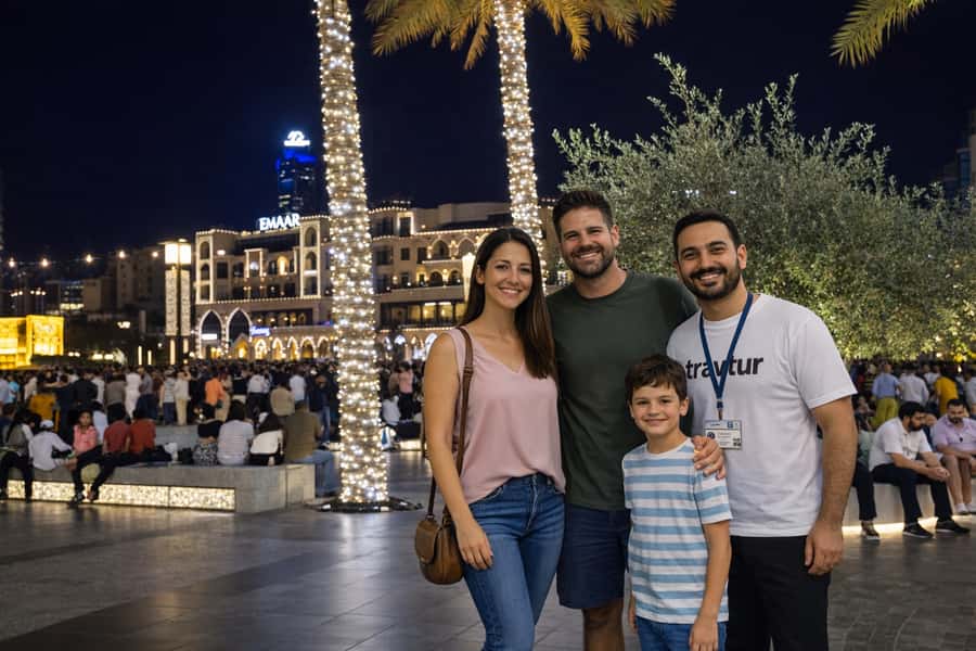 Dubai by Night with Burj Khalifa Entrance Ticket - Burj Khalifa levels 124-125: what you get at the top