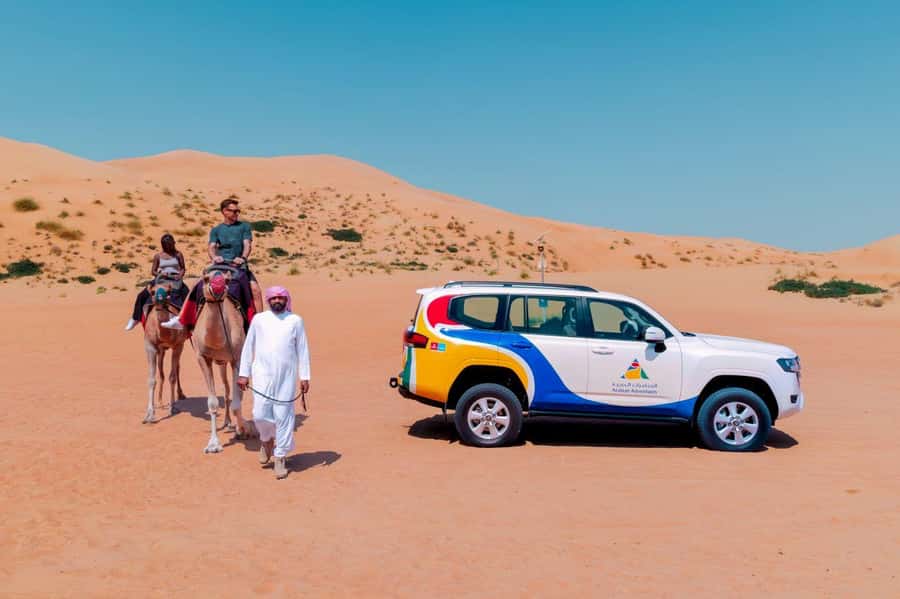 Dubai: Camel Safari, Wildlife & Lakeside Breakfast - Pickup in Dubai Marina or Dubai, and what the drive is like