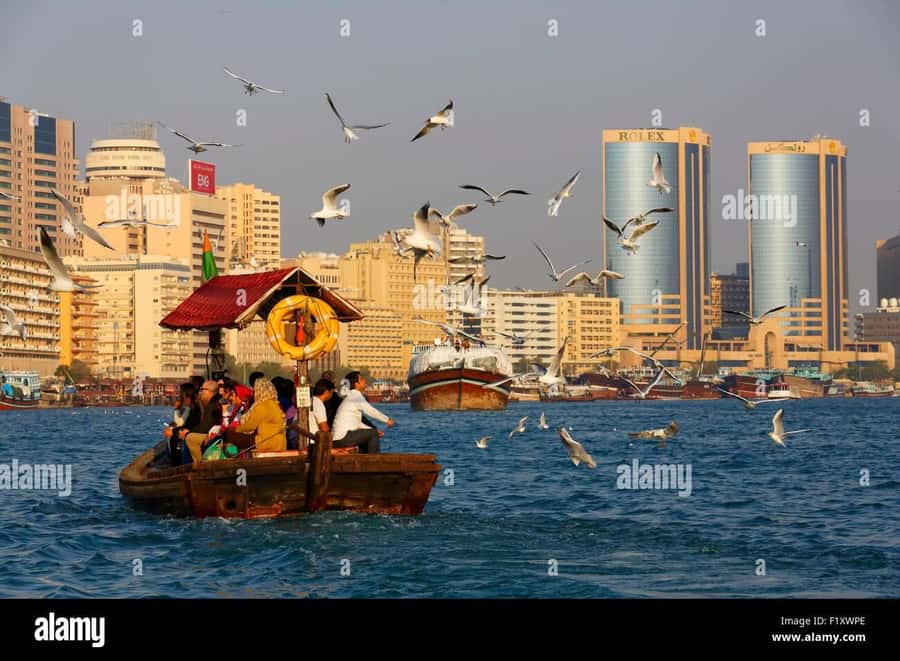 Dubai: City Highlights Private Layover Tour with Transfer - Burj Khalifa, Museum of the Future, and Al Seef to airport momentum
