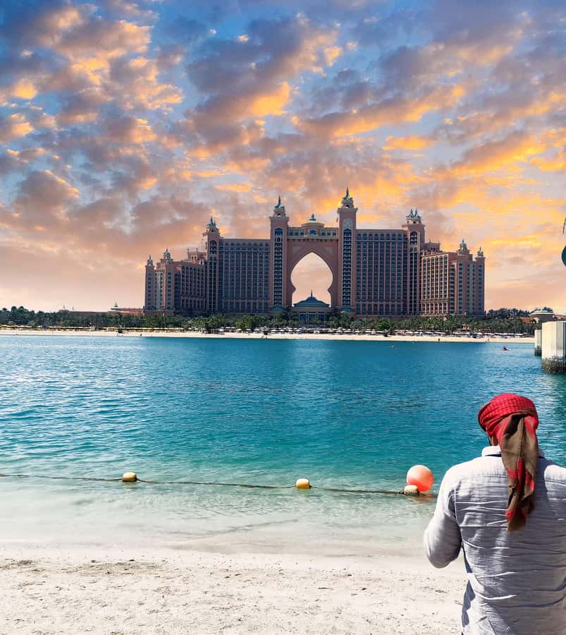 Dubai: City Highlights Tour with Blue Mosque & Street Food - Souk Madinat Jumeirah to Burj Al Arab: Canal Views and a Quick Luxury Moment