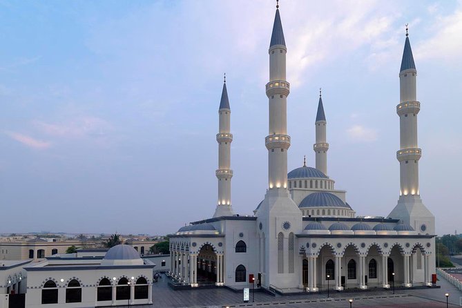 Dubai City Tour: Frame Tickets, Creek, Souks, Blue Mosque & Abra - Gold Souk browsing, included shopping time with zero ticket pressure