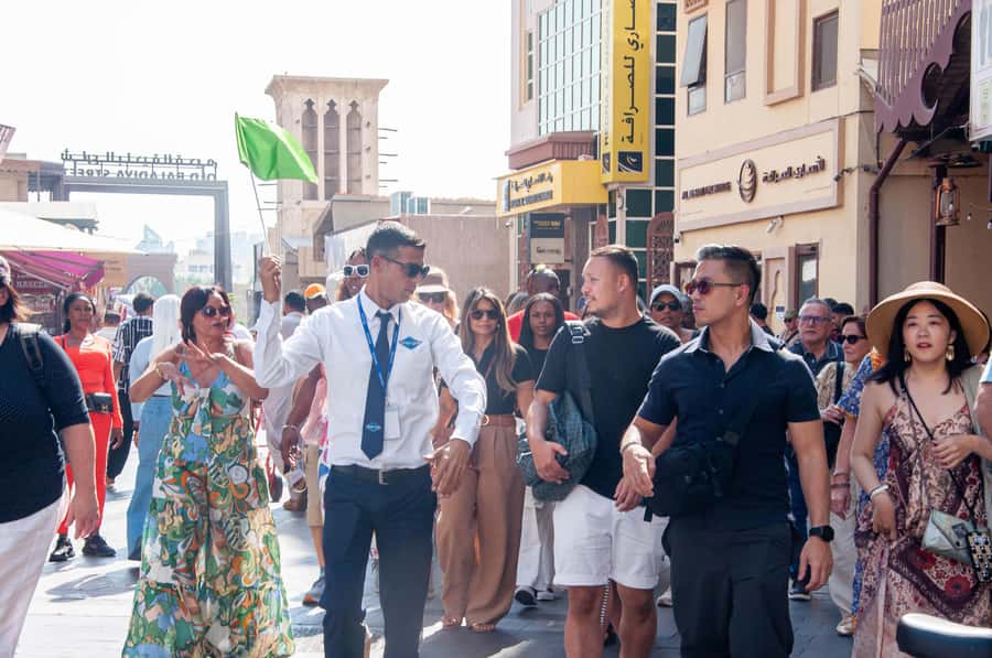 Dubai: Complete Day Tour with Optional Lunch - Marjan Islamic Art Gallery and the souk rhythm in Deira