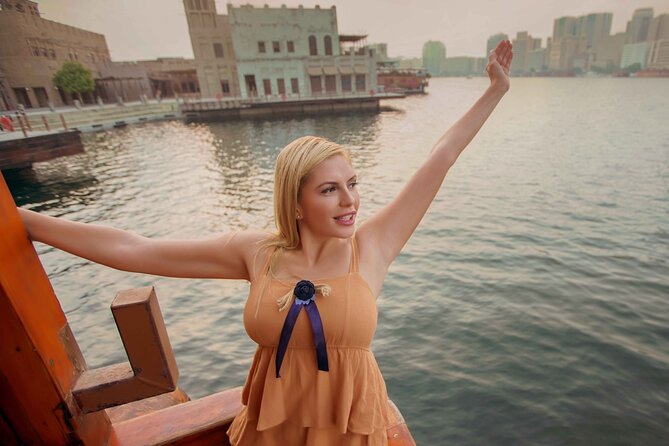 Dubai Creek Dhow Sightseeing Cruise - Language, commentary, and what to check before you go