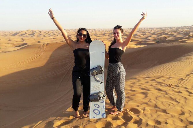 Dubai Desert Safari and Buffet Dinner with PRIVATE Transfer - BBQ buffet dinner under the stars, what you actually get