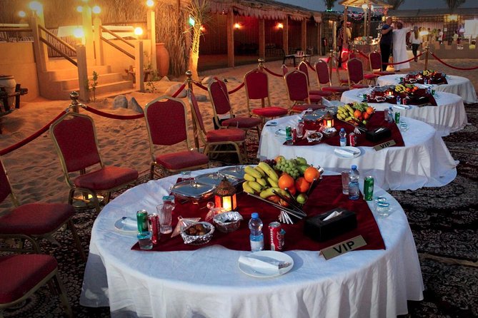 Dubai Desert Safari evening with VIP Treat , BBQ Buffet and Exciting Liveshows - Arabic dress photos, sunset timing, and practical photo advice