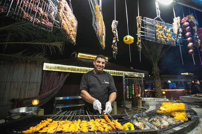 Dubai Desert Safari evening with VIP Treat , BBQ Buffet and Exciting Liveshows - Sheesha and drinks before dinner: how to make the night feel adult-friendly