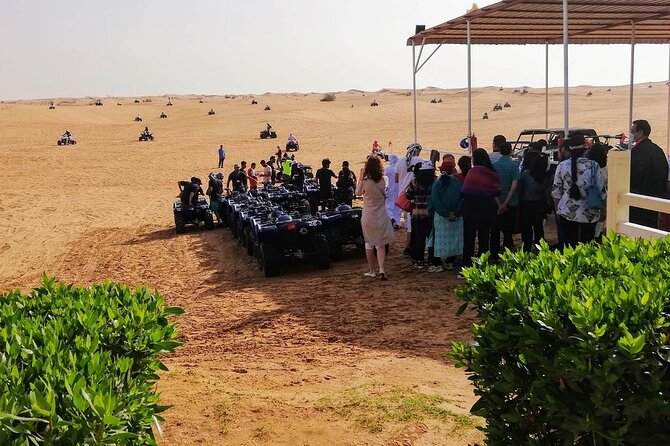 Dubai Desert Safari: Tanoura Show, Dune Bashing and BBQ Dinner - Live entertainment: Tanoura whirling-dance and belly dancing