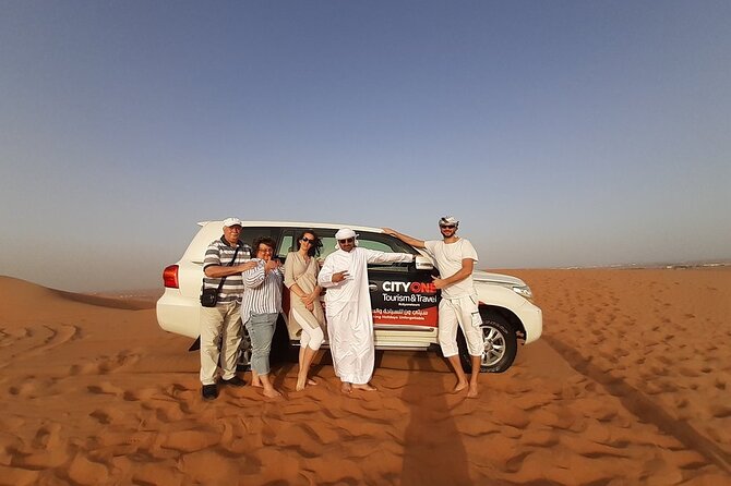 Dubai Desert Safari: Tanoura Show, Dune Bashing and BBQ Dinner - Guides matter: why people keep praising the human touch