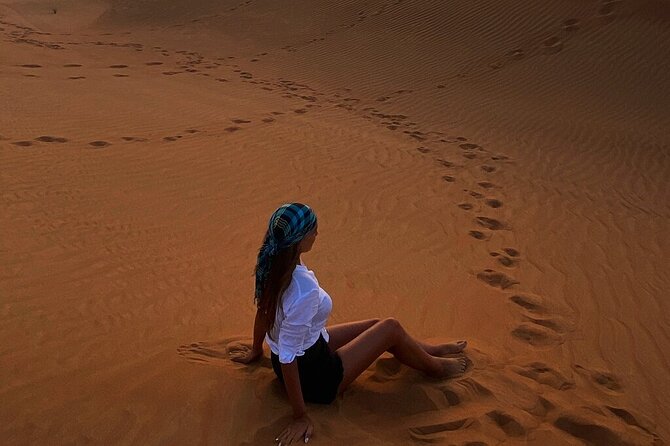 Dubai Desert Safari: Tanoura Show, Dune Bashing and BBQ Dinner - Pickup and group size: convenient, but watch the seat situation