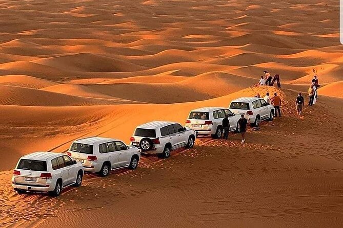 Dubai Desert Safari with 4x4 Cars, Live BBQ, Shows & Much more - Quick hits before you go