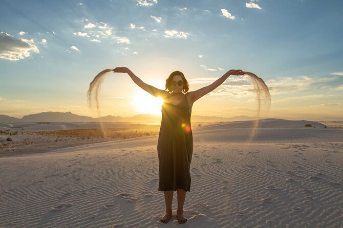 Dubai Desert Safari With Dinner And Live Shows - Small-group size, guide interaction, and how to get more out of the night