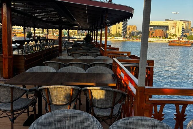 Dubai Dhow Cruise Dinner Al Seef Creek Multicusine - On board for 90 minutes: the multi-cuisine buffet and live cooking