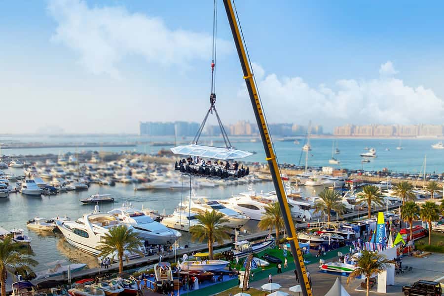 Dubai: Dinner in the Sky Experience - The big idea, dining 50 meters above Dubai