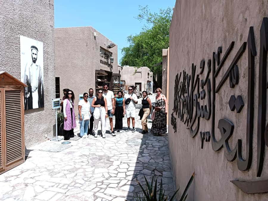 Dubai: Discover Dubai Old Town, Souks, Museum & Street Food - Meeting at Al Seef, then walking into Al Fahidi