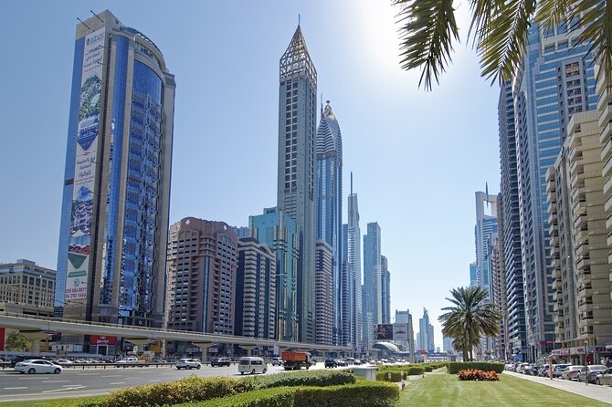 Dubai Discovery Tour - Half Day - Dubai Marina sightseeing: where the photos are easy