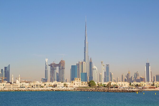 Dubai Discovery Tour - Half Day - Palm Jumeirah and The Pointe: a seaside break you can turn into a mini meal