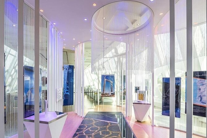 Dubai: Dubai Frame Where Heritage Meets Modernity - Dress, bags, kids, and the rules you should know