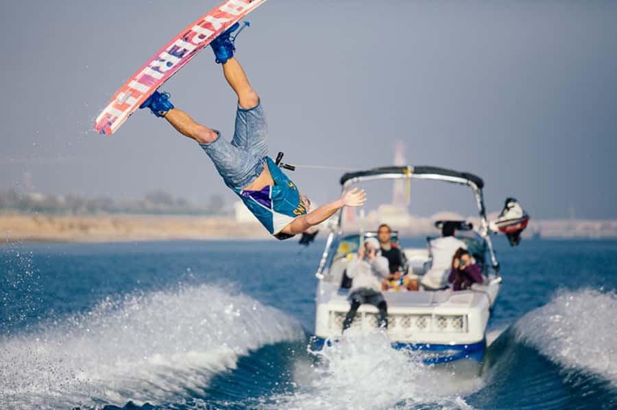 Dubai: Dubai Marina Wakesurfing or Wakeboarding Experience - Price, value, and what is actually covered