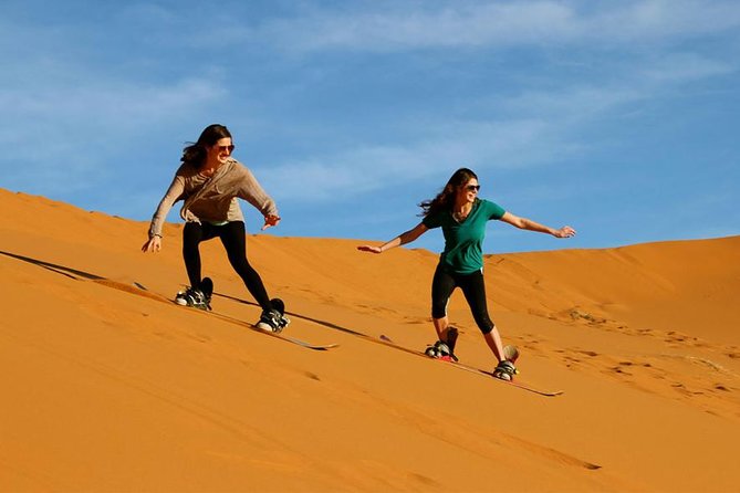 Dubai Evening4x4Desert Safari BBQ Dinner,4 Live Shows,Camel Ride - The shows: Tanura dance, belly dance, and fire