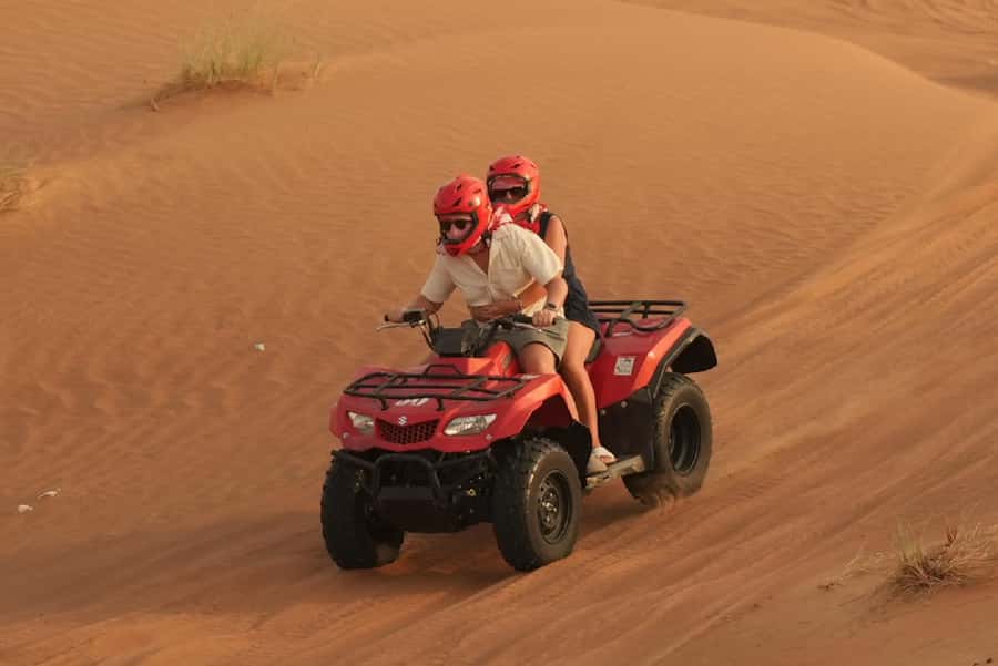Dubai: Experience 60 Minutes Quad bike & BBQ Dinner - From hotel pickup to Al Aweer, the day moves fast