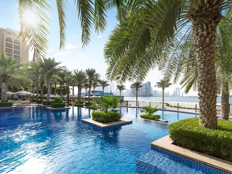 Dubai: Fairmont the Palm Pool and Beach Access - Bask at Fairmont: Mediterranean and Asian Bites by the Water
