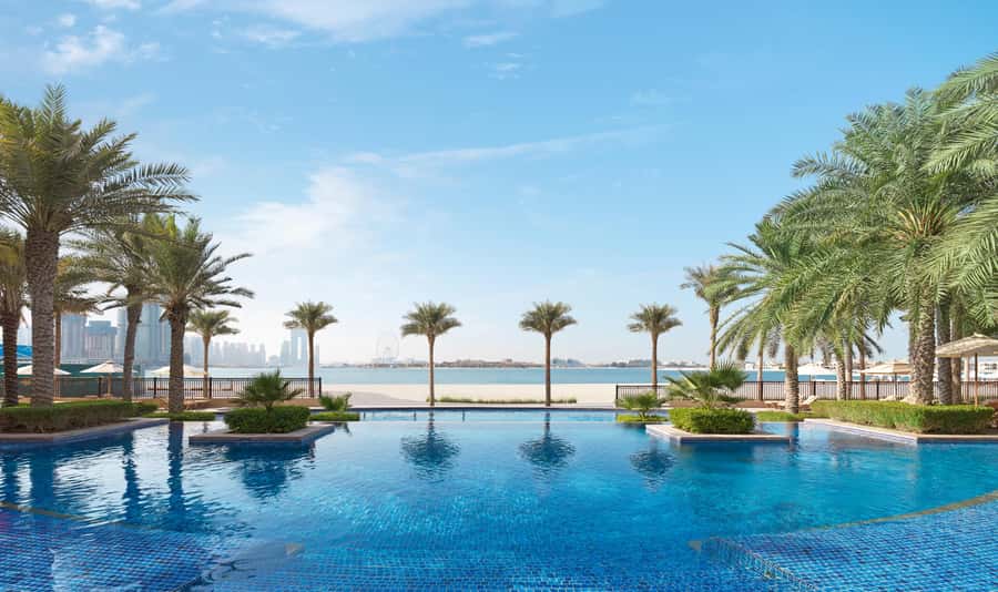 Dubai: Fairmont the Palm Pool and Beach Access - Price and Value: Why $40 Can Feel Like More (If You Plan Smart)
