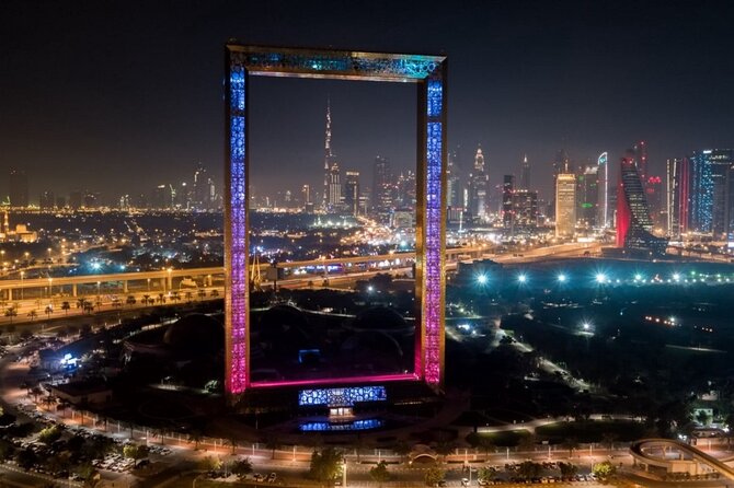 Dubai Frame Admission Tickets - Old Dubai Gallery: where you get your bearings