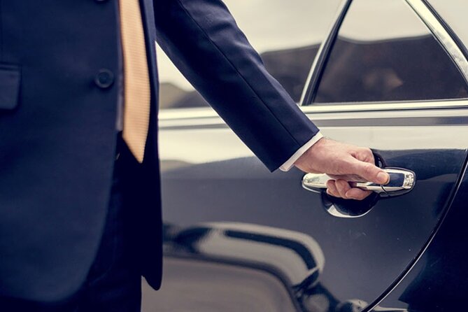 Dubai: Full-Day Private Car and Driver Hire - Reliability Check: What the Ratings and Negative Notes Suggest