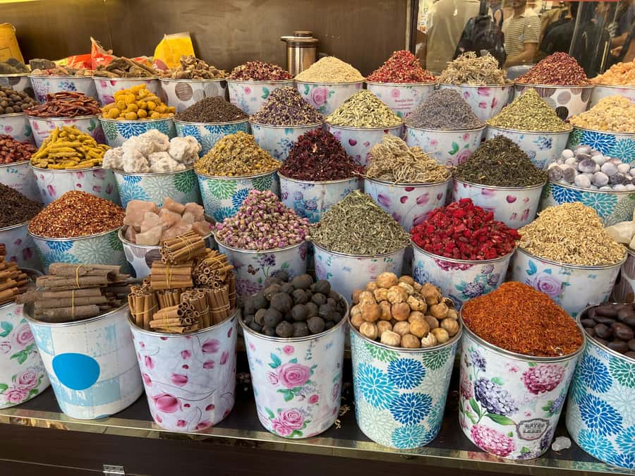 Dubai: Full Day Private Tour & Optional Burj Khalifa Tickets - Souk Madinat: Tradition With a Modern Shopping Setting