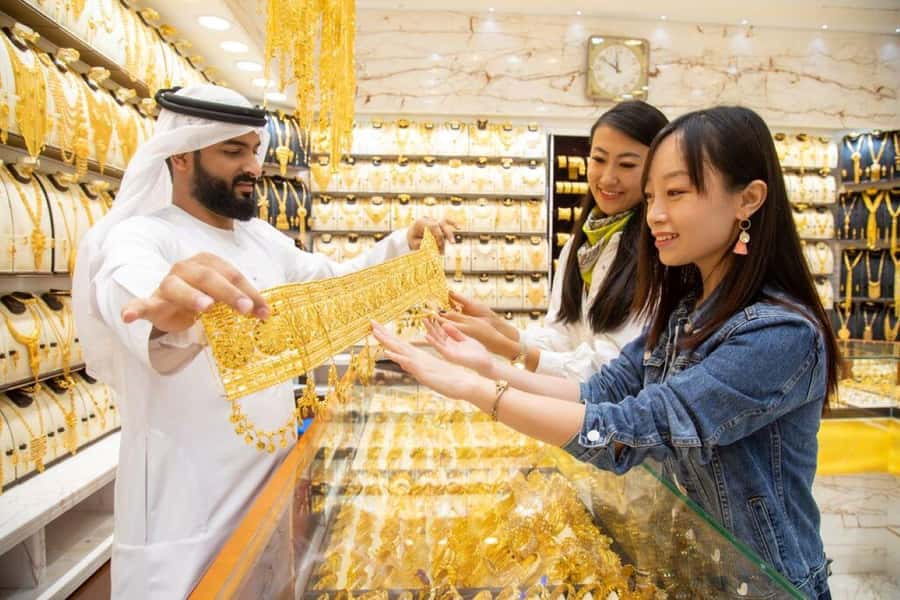 Dubai Full-Day Tour: Mosque, Souks, Burj Khalifa photo stop - Souq Madinat lunch break, Burj Al Arab photo stop