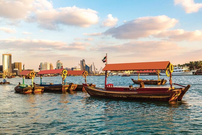 Dubai full day tour without lunch from Dubai - Dubai Gold Souk in 30 minutes: shop smart, or just enjoy the show