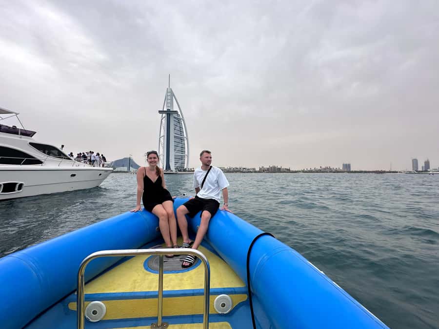 Dubai: Guided Speedboat Tour with City Sights & Ice Cream. - Ain Dubai photo stop, a quick snapshot between big icons