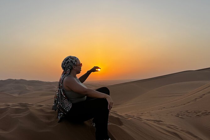 Dubai: Half-Day Desert Safari ,Camels & Sunset - Dune Bashing in a 4WD: Thrill, Control, and Comfort Tips