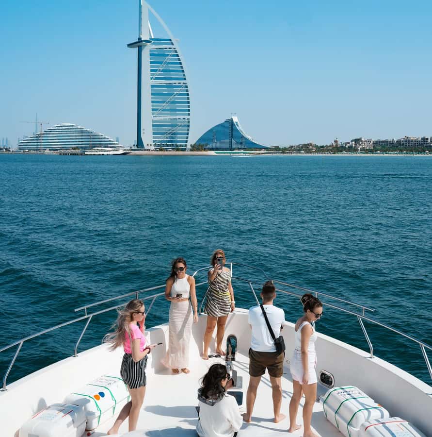 Dubai Harbor: Luxury Yacht Tour with BBQ Options - The Audio Guide Experience, Why It Helps More Than You Think