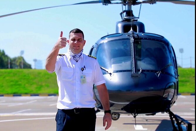 Dubai Helicopter Experience with Sightseeing Options - Burj Al Arab and the opening wow moment
