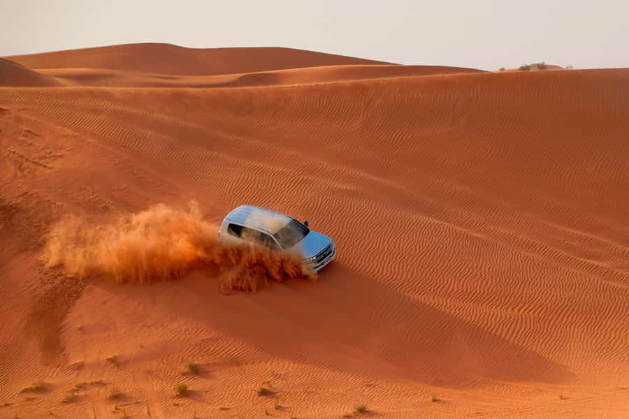 Dubai: Helicopter Ride, Desert Safari, Camels & Refreshments - Lahbab Desert Meets Palm Jumeirah in One Day