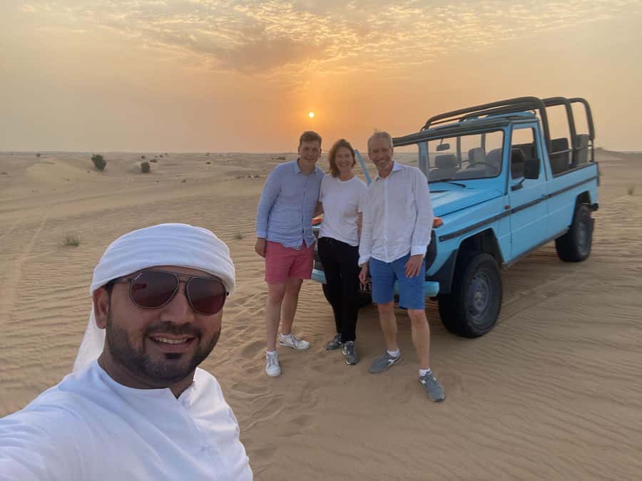 Dubai: Heritage Safari, Camel Ride & Al Marmoom Oasis Dinner - Stargazing with a telescope: the desert shifts from fun to wonder