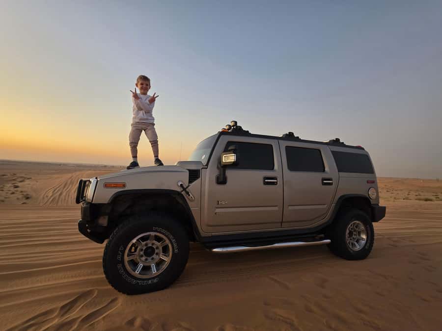 Dubai Hummer Safari Adventure & Traditional Dress Photoshoot - Sandboarding and the quad bike question you should settle up front