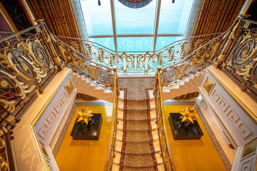 Dubai: Inside Burj Al Arab Guided Tour with Optional Extras - Photo Rules and Dress Code: The Stuff That Can Ruin Your Day