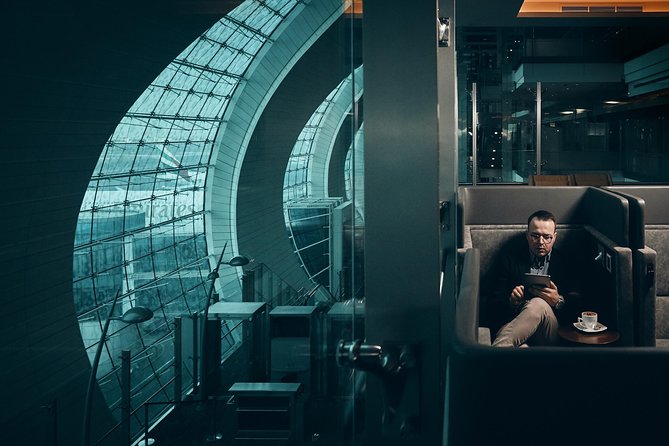 Dubai International Airport Plaza Premium Lounge at Terminal 3 - Key Highlights I Think You’ll Actually Use