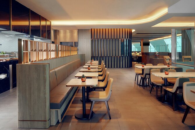 Dubai International Airport Plaza Premium Lounge at Terminal 3 - FAQ