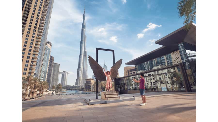 Dubai: iVenture Card Dubai Select Attractions Pass - Pool 1 Choices: Burj Khalifa Views, Aquariums, Desert Nights, and Major Theme Fun