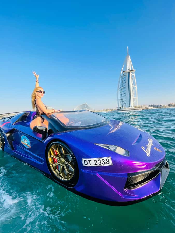 Dubai: Jet car at Burj Al Arab with photos and videos - Jet car energy in front of Burj Al Arab